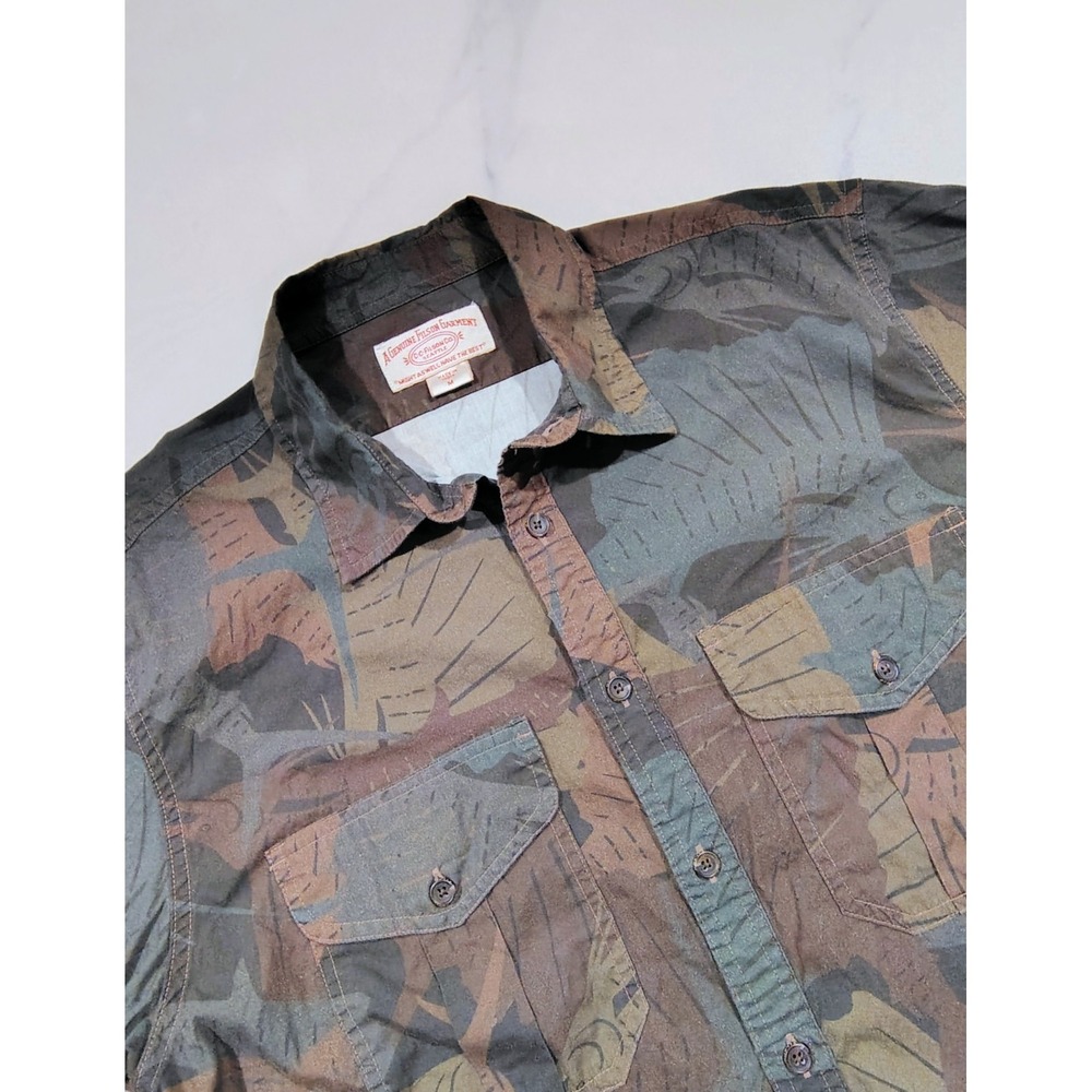 Filson Feather Cloth Shirt Short Sleeve Men's Medium Sailfish Olive Camo Fishing - Picture 2 of 10